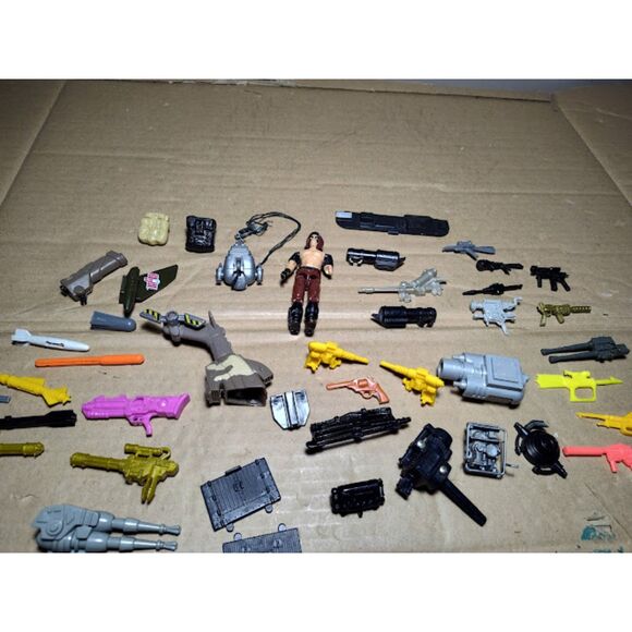 Vintage Large Lot of GI Joe Weapons Accessories & More - Picture 5 of 11